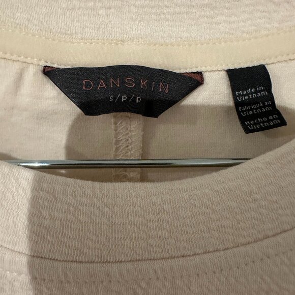 Danskin Cream Crew Neck Sweater - Picture 4 of 10
